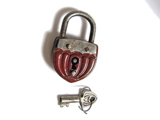 piccolo lucchetto a staffa
