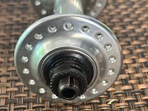 Mozzo anteriore campagnolo - mozzo,