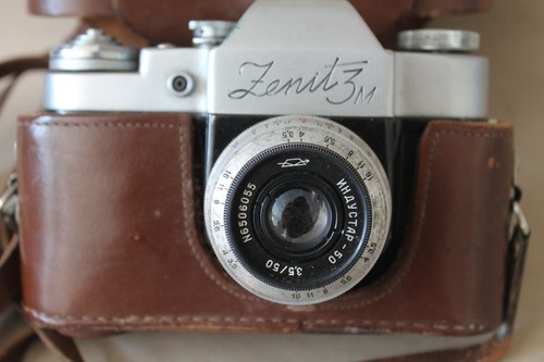 Macchina fotografica zenit - fotografica, 3m