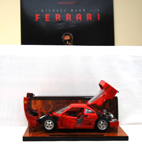 Raro zoccolo ferrari - ,
