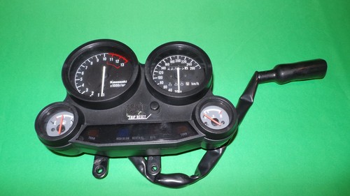 Kawasaki gpz 900 - 900, ninja