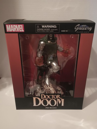 Statua doctor doom - doom, diamond