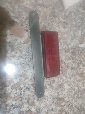 CATADIOTTRO CON STAFFA DI SUPPORTO PER TARGA PORTATARGA MOTO REFLECTOR Plate