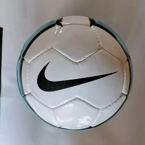 Nuovo pallone calcio nike - calcio,