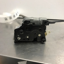 Serratura porta ant. DX AUDI