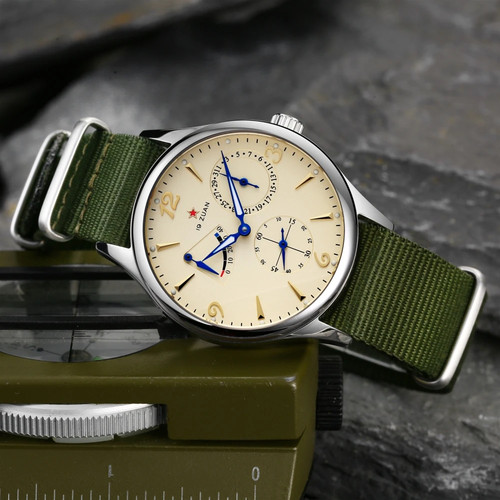 Orologio meccanico automatico