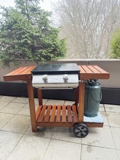 barbecue a gas pietra lavica