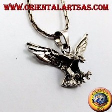 Aquila reale rapace ciondolo