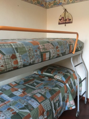 Letto castello superiore - a,