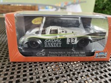 Slot.it PORSCHE 956LH 3RD LE MANS 1984 HOBBS STREIFF VANDERMERWE CA02H 1/32