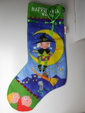 KINDER FERRERO: CALZA BEFANA GRANDE IN PANNOLENCI E A CAVALCIONI DELLA LUNA 2009