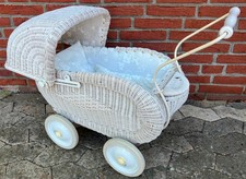 Vecchio passeggino per bambole passeggino in rattan cestino vintage shabby bianco anni 50