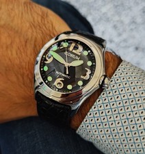 Corum Bubble 82.150.20