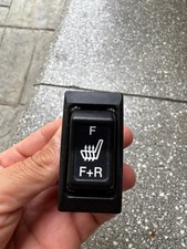 Interruttore Originale Riscaldamento Sella (F/F+R) per Suzuki Burgman 650 Execut