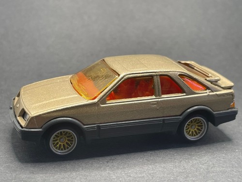 Matchbox ford sierra - 1983,