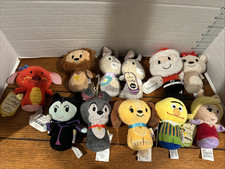 Lotto di 11 peluche Disney