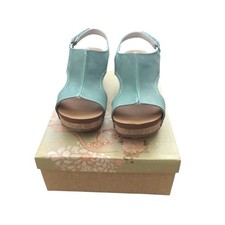 Sandali con zeppa - e, tacco