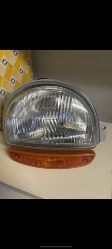 Coppia fari renault - fari,