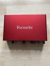 Focusrite scarlett 8i6 - scarlett, 3a