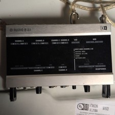 Native Instruments Audio 8 DJ