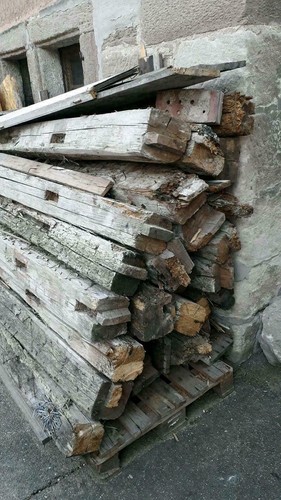 Travi antiche legno taglio - in,