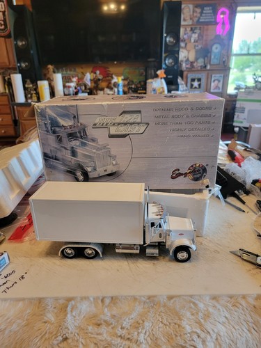 Enzaka peterbilt semi con - enzaka,