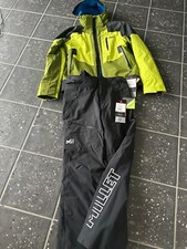 abbigliamento completo da sci