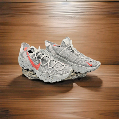 Nike space hippie - space,