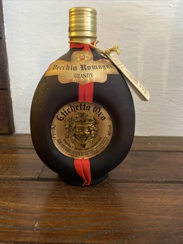 Vecchia romagna etichetta oro - vecchia,
