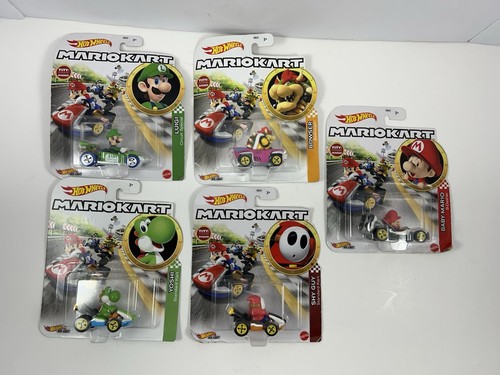 Mario kart hotwheels - kart, mattel