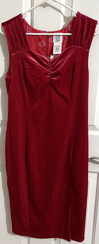 Disney the dress - the,