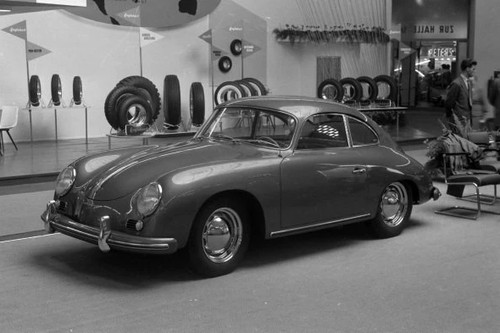 Porsche 356 interior motor - porsche,