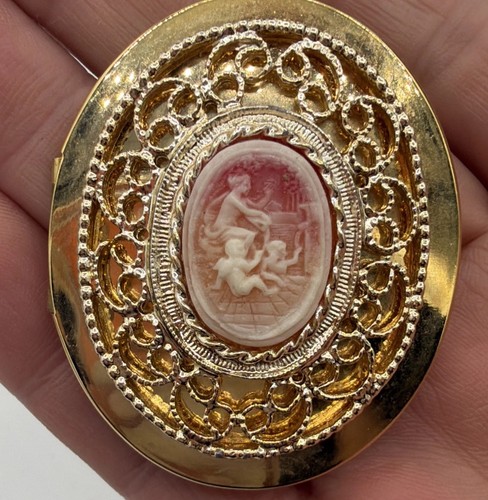 Collana medaglione ovale