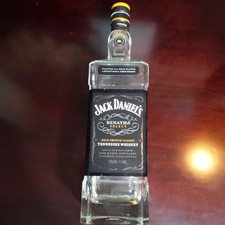 Bottiglia vuota Jack Daniels