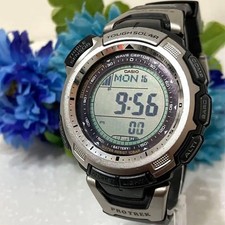 Orologio digitale Casio Pro