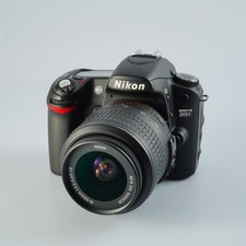 ECCELLENTE Nikon D80 + AF-S DX NIKKOR 18-55mm F/3.5-5.6 G VR + SD 8GB Digitale...