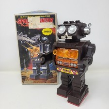 ROBOT SPACE FIGHTER - TIN TOY