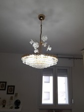 Lampadario di Swarovski con supporti in bagno Oro e Fiori in vetro di Murano