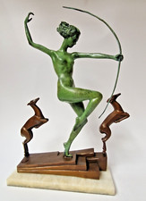 Scultura in bronzo dea Diana