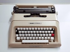 Macchina da scrivere OLIVETTI Lettera 35 con custodia in plastica FUNZIONANTE