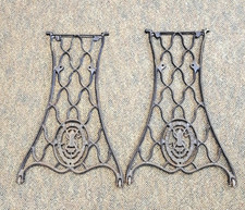 Gambe da tavolo vintage Singer