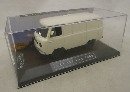 Voiture uaz 452 van 1980 - 1/43,