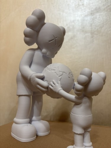 Action figure kaws - , original