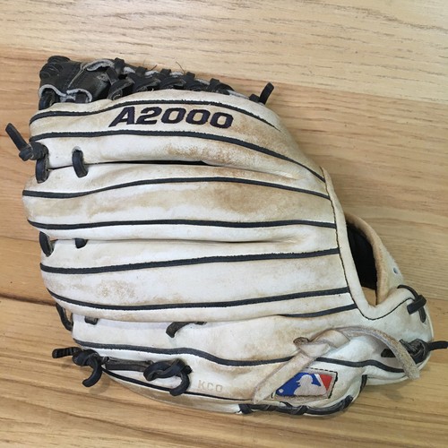Leggi danni guanto baseball - da,