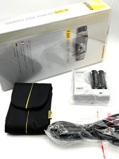 Caricabatterie Nikon MH-72 + 2 batterie EN-MH2-B2 + Custodia Nikon x Coolpix A10