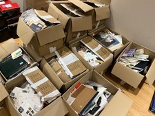 Francobolli mondiali MESSY