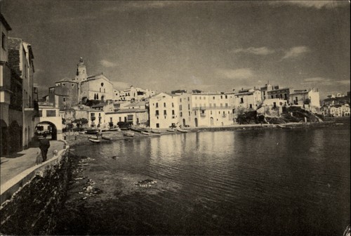 Cadaques port alguer - cadaques,