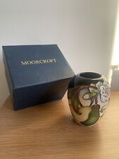 Vaso piccolo pera nuovo in