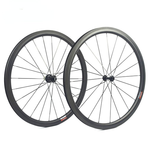 Set ruote carbonio leggero