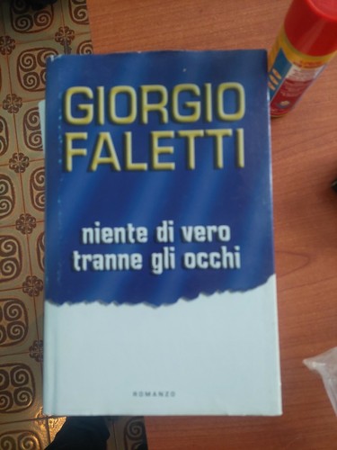 Libro niente vero tranne - libro,